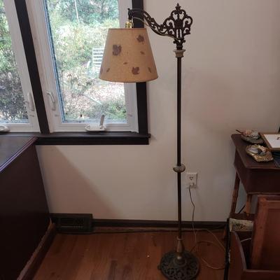 Vintage Floor Lamp (LR-KD)