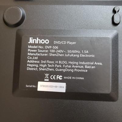 NIB Jinhoo DVD/CD Player and DVDs (LR-KD)