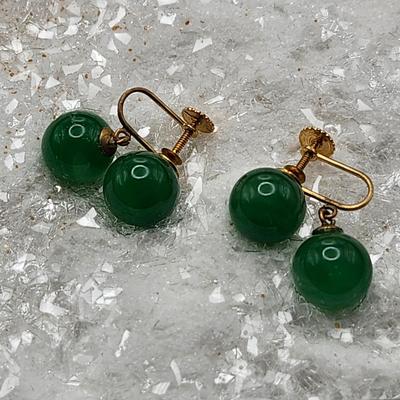 Green Chrysoprase with 10K gold screwback Earrings