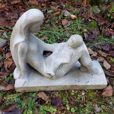 Mother and Child Sculpture (Y-KD)