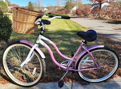 Lot 465 Mintcraft Womans Pink Bike