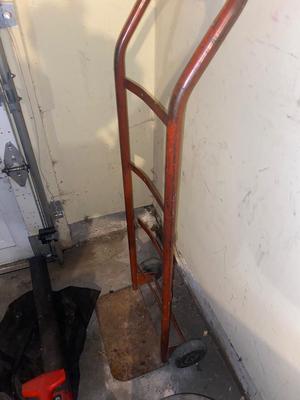 LITTLE HAND TRUCK, SMALL SHOP-VAC, CRAFTSMAN LEAF BLOWER, EXTENSION CORD