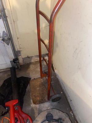 LITTLE HAND TRUCK, SMALL SHOP-VAC, CRAFTSMAN LEAF BLOWER, EXTENSION CORD