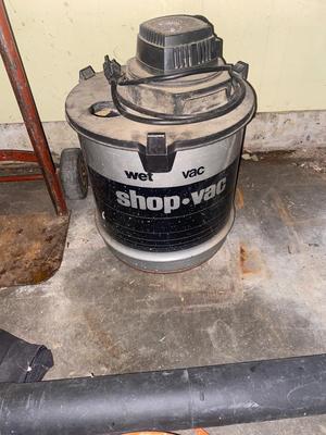 LITTLE HAND TRUCK, SMALL SHOP-VAC, CRAFTSMAN LEAF BLOWER, EXTENSION CORD