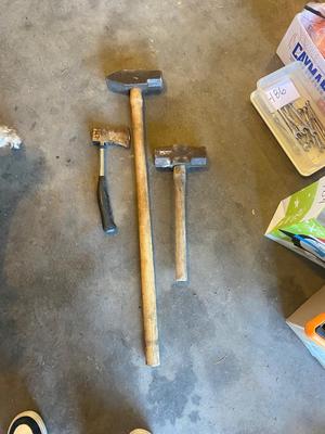 2 SLEDGEHAMMER’S And A HATCHET