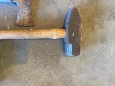 2 SLEDGEHAMMER’S And A HATCHET