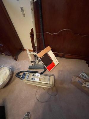 ELECTROLUX CARPET AND RUG CANISTER VACUUM