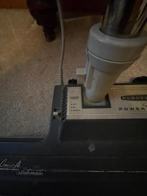 ELECTROLUX CARPET AND RUG CANISTER VACUUM