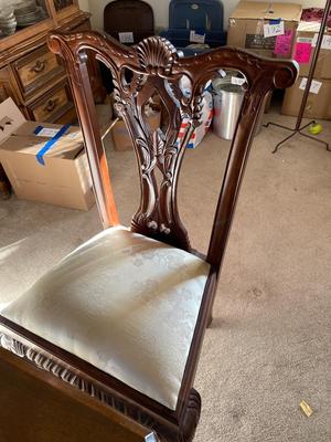 SIDE TABLE AND CHAIR
