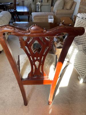 SIDE TABLE AND CHAIR