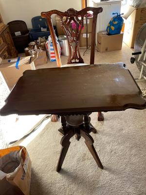SIDE TABLE AND CHAIR