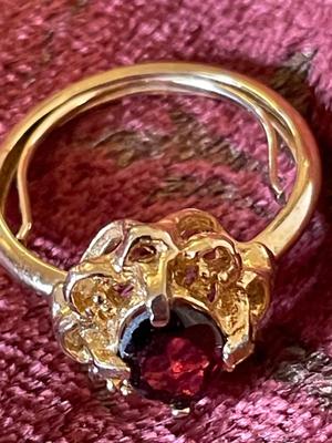 PENDENTS, EARRINGS, MISCELLANEOUS JEWELRY