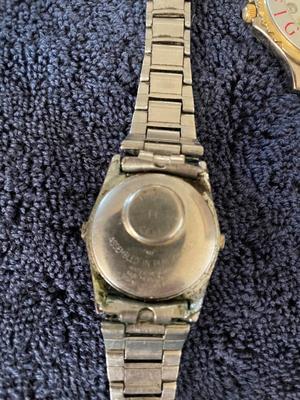 VARIETY OF WATCHES FOR PARTS OR REPAIR