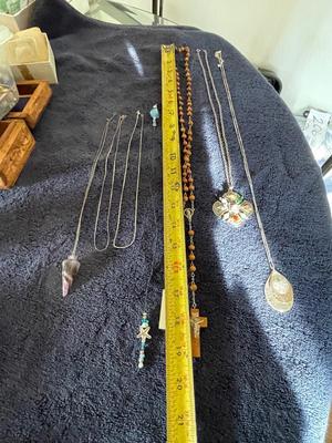 VARIETY OF NECKLACES