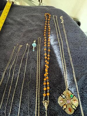 VARIETY OF NECKLACES