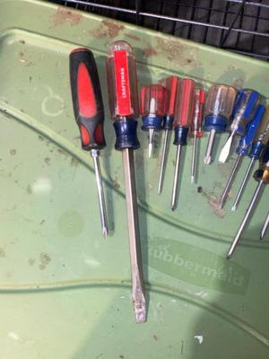 MOSTLY CRAFTSMAN SCREWDRIVERS