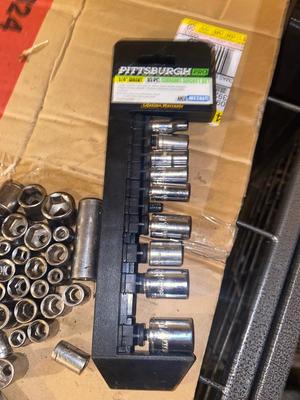 MANY 1/4” DRIVE SOCKETS & EXTENSIONS w/ RACHET