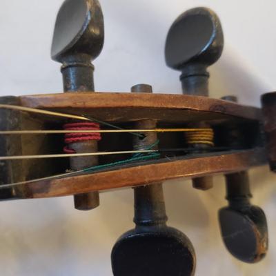Violin (UB-KD)
