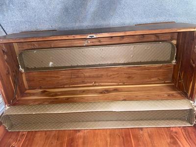 ROOS SWEETHEART CEDAR CHEST
