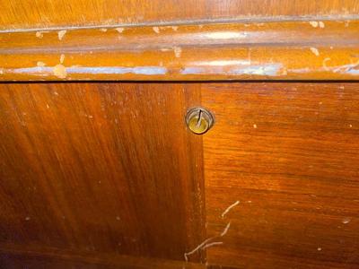 ROOS SWEETHEART CEDAR CHEST