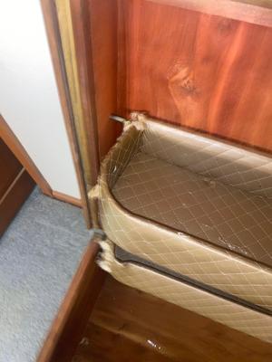 ROOS SWEETHEART CEDAR CHEST
