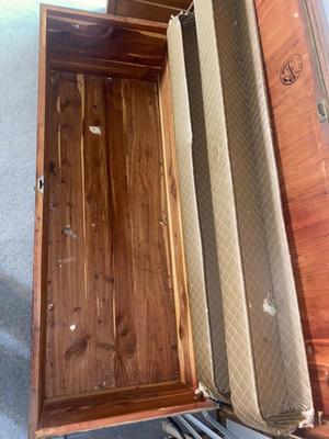 ROOS SWEETHEART CEDAR CHEST