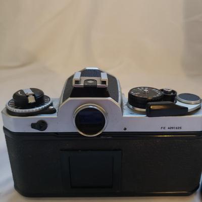 Nikon FE W/52mm Lens, Canon Rebel 2000 W/EF 28-80mm Lens and More (UB-KD)