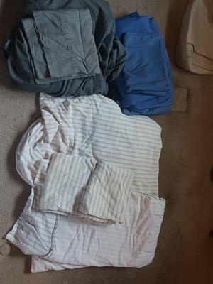 THREE SETS OF QUEEN BED SHEETS