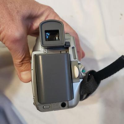 Sony Video Camera Recorder and Canon ZR200 with Accessories (UB-KD)