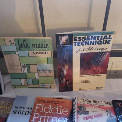 Large Lot of Music, Piano Lessons and Much More! (UB-KD)