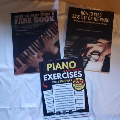 Large Lot of Music, Piano Lessons and Much More! (UB-KD)