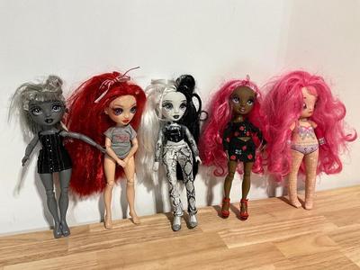 Toy Lot - Large Dolls