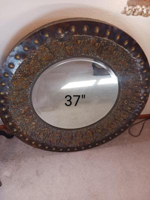 37" MIRROR WITH METAL FRAME