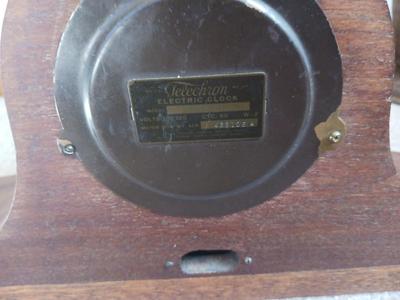 MANTEL CLOCK AND HOME DECOR