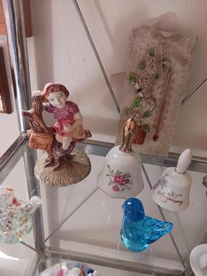 KNICK KNACKS