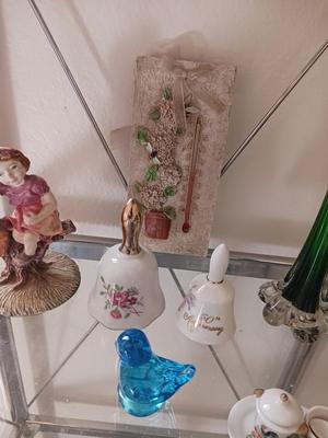 KNICK KNACKS