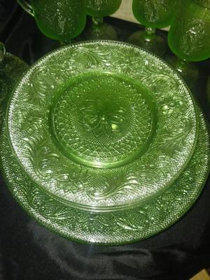 TIARA GLASSWARE