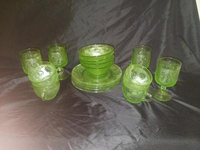 FOUR PIECE SET TIARA