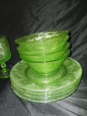 FOUR PIECE SET TIARA