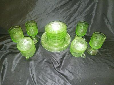 FOUR PIECE SET TIARA