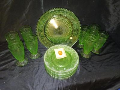 EIGHT PIECE TIARA SET