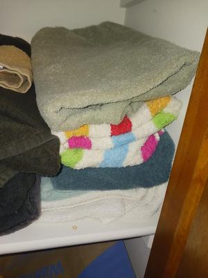 BATH TOWELS