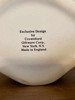 TEAPOT & PLATTER EXCLUSIVE DESIGN BY CROWNFORD.