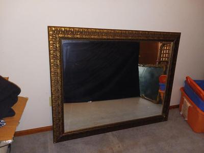 LARGE WALL MIRROR WITH ORNATE GOLD FRAME