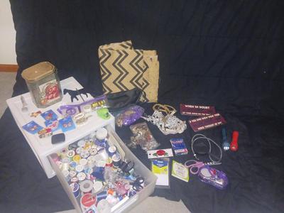 ARTS AND CRAFTS
