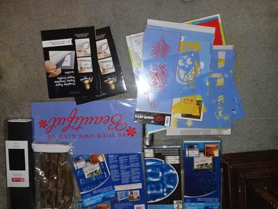 ARTS AND CRAFTS SUPPLIES