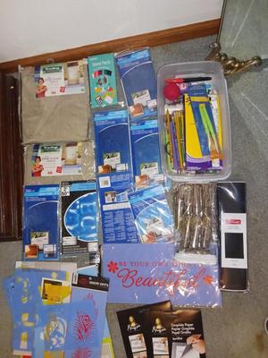 ARTS AND CRAFTS SUPPLIES