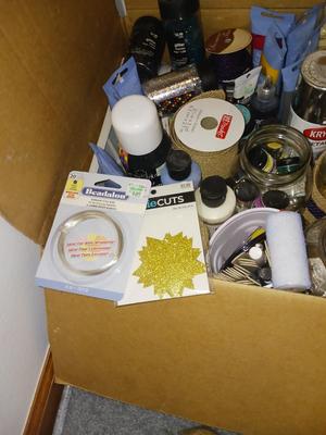 ART AND CRAFT SUPPLIES