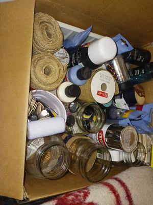 ART AND CRAFT SUPPLIES
