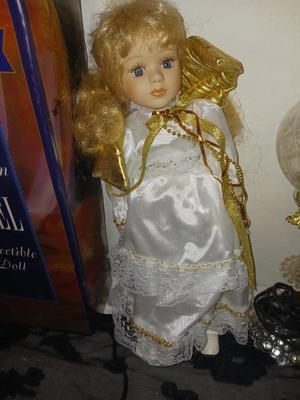 WYNDHAM LANE DOLL, UNIQUE LAMP, BEAUTIFUL PHOTO ALBUM